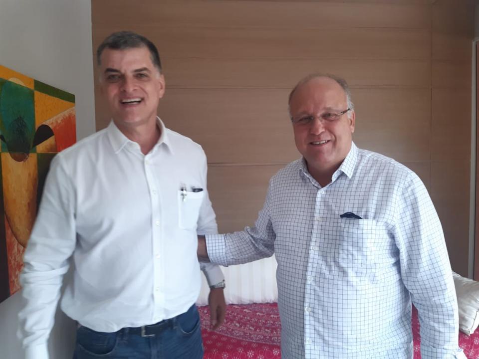 Foto 4 de 4 — Doutor Lapena oficializa pré-candidatura a deputado estadual pelo Patriota
